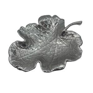 MARIPOSA Leaf Dish 6"x7.75" Small Sauce Soft Silver Home Decor Serving Entertain